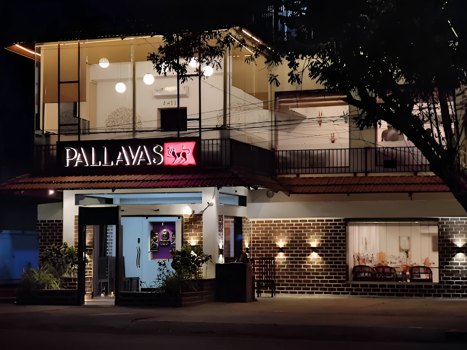 Pallavas Restaurant